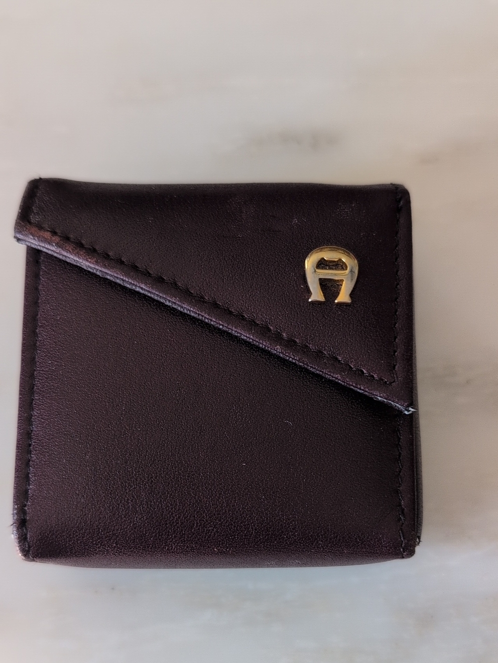 Etienne AignerWomen's Compact Leather Jewelry Case